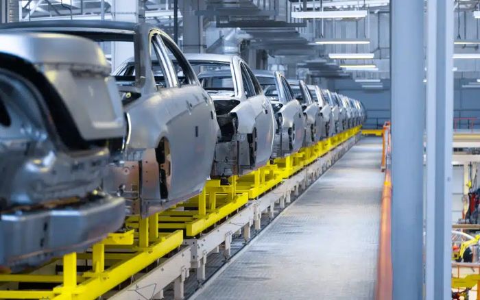 Perkembangan Otomotif Di Era Modern