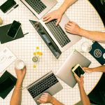 Ragam Kehidupan Modern Yang Semakin Dinamis Di Era Digital
