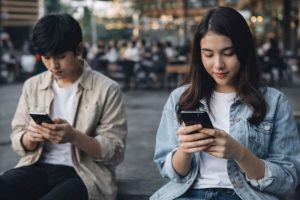 Lifestyle Modern Yang Dipengaruhi Media Sosial