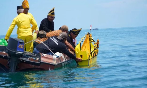 Kebiasaan Unik Masyarakat Yang Masih Bertahan Hingga Kini