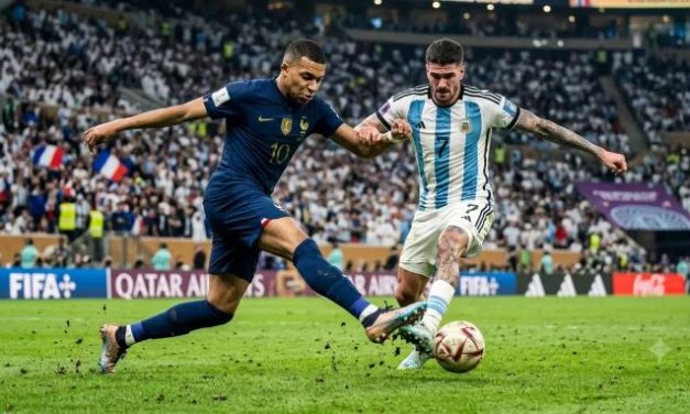 Evolusi Permainan Sepak Bola Modern Di Eropa
