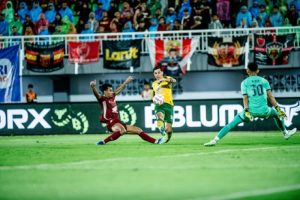 Persaingan Klub Semakin Sengit Di Kompetisi Sepak Bola